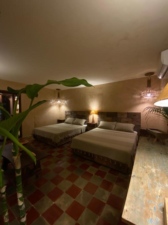 Casa Silice Guesthouse Valladolid  Exteriér fotografie