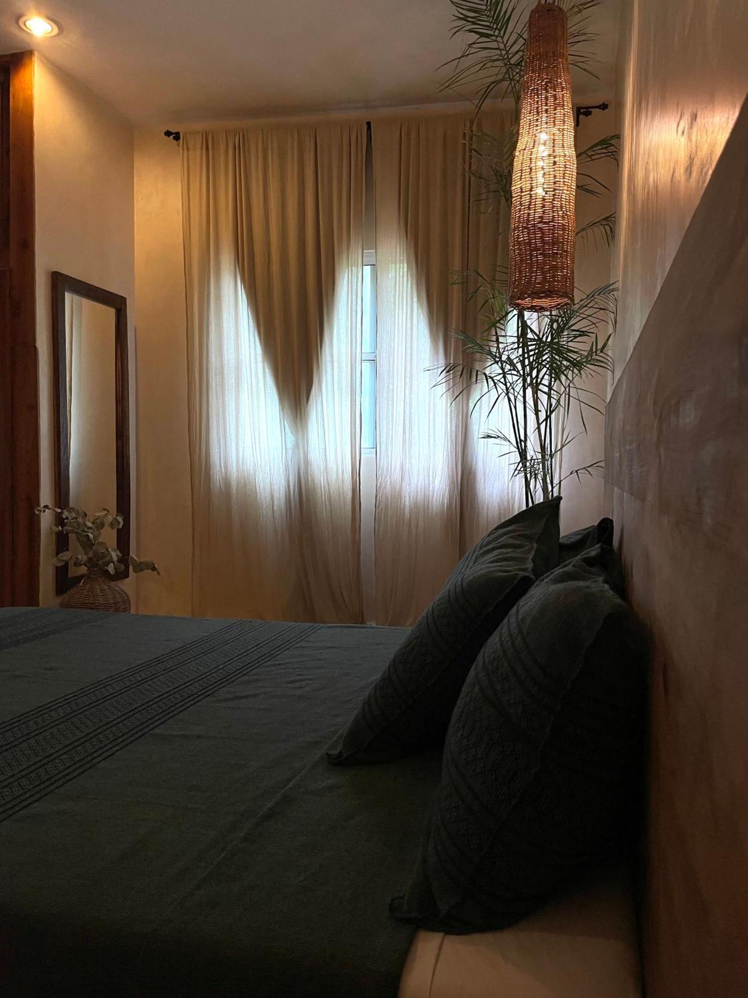 Casa Silice Guesthouse Valladolid  Exteriér fotografie